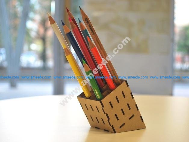 DF Pencil Stand