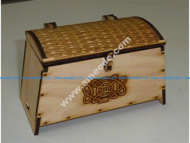 Viking Chest with lock and hinge