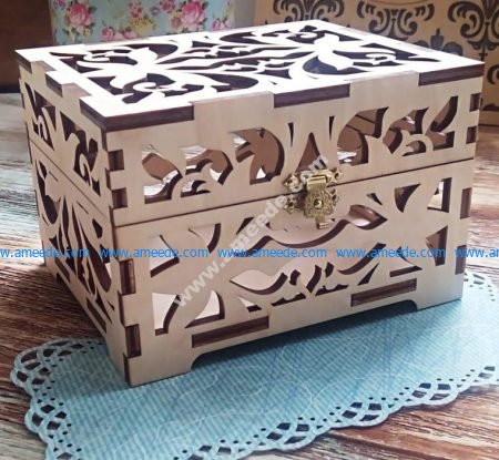 jewelry box with lock