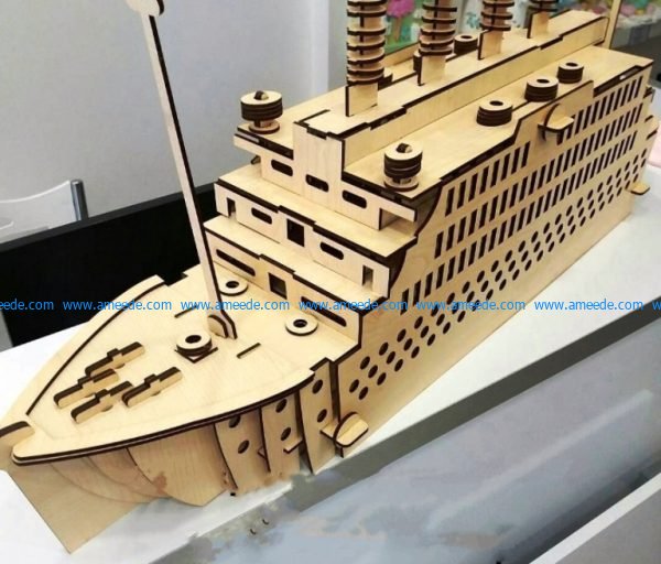 Tourist ship model