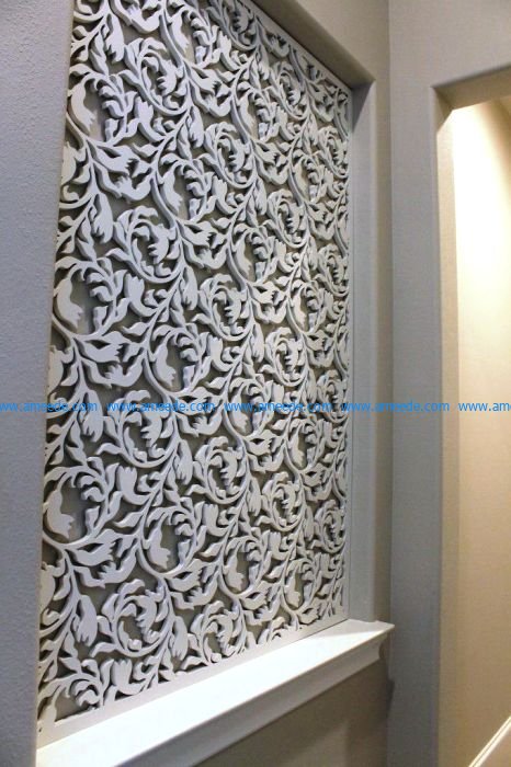patterned wall design shaped leaves