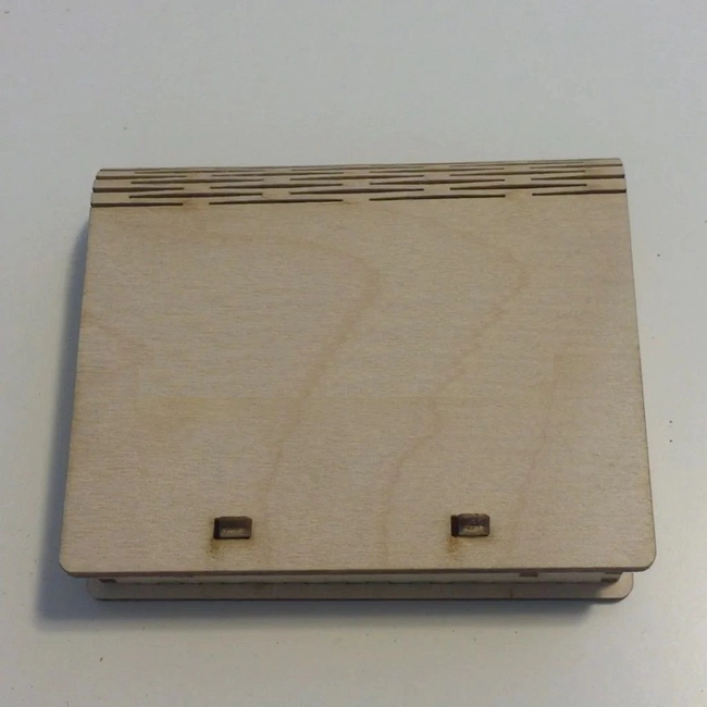 Box with living hinge and spring catch S0001575 file cdr and dxf pdf free vector download for Laser cut
