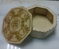 Octagonal box with floral lid S0001439 file cdr and dxf pdf free vector download for Laser cut