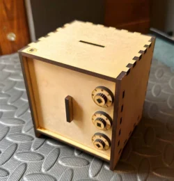 Safe money box E0023915 file cdr and dxf pdf free vector download for Laser cut