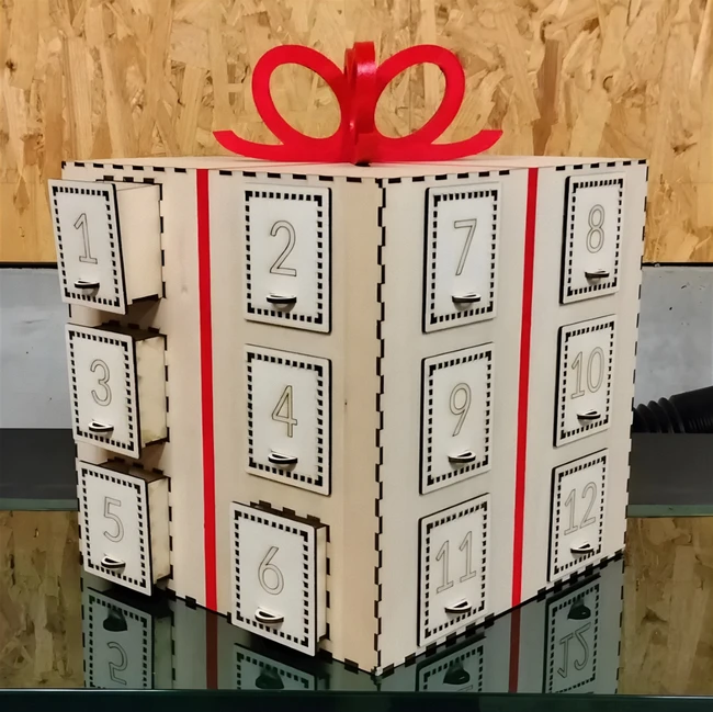 Advent calendar Christmas gift box E0024135 file cdr and dxf pdf free vector download for laser cut