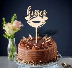 Kiss Valentine’s Day Cake Topper E0025213 file cdr and dxf free vector download for laser cut